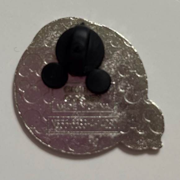 3/$25 Disney Trading Pins Marvel Captain America Avengers - Picture 2 of 2